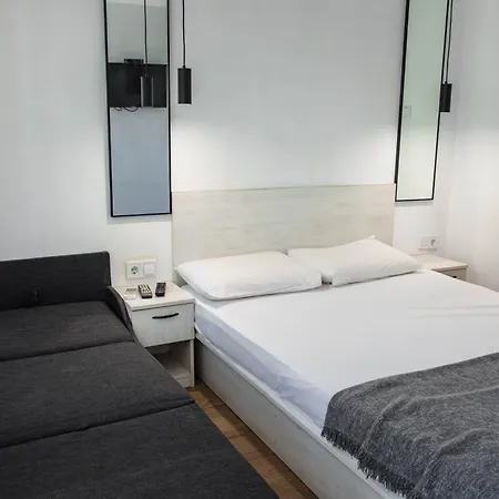 албатрос 营地 *